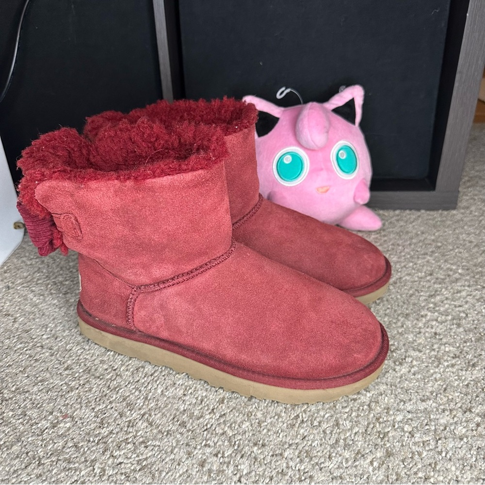 UGG Mini Bailey Corduroy Bow Red Suede Fur Boots Women’s Size 7